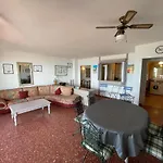 Apartamentos con magníficas vistas al mar