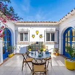 Mediterranean House - Beach - Relax & Style For 8 Pax