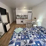 Roger Apartamentos