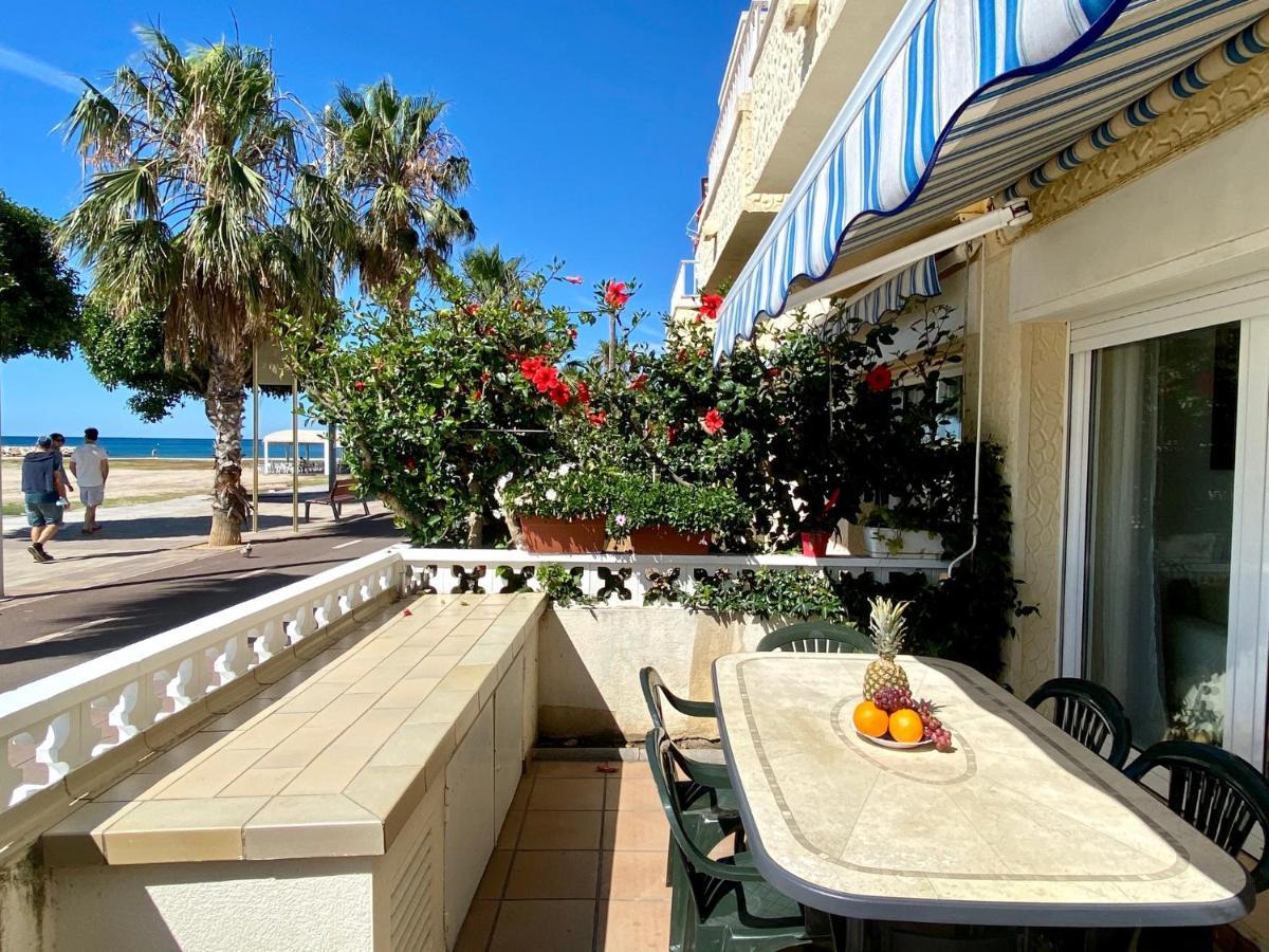 House In Front Of The With Sea View Cambrils