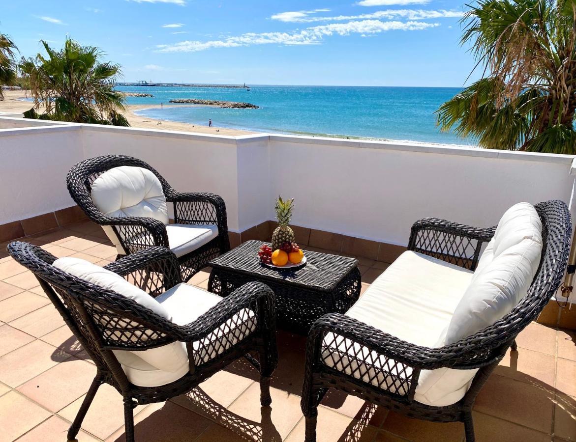 Holiday home House In Front Of The With Sea View *