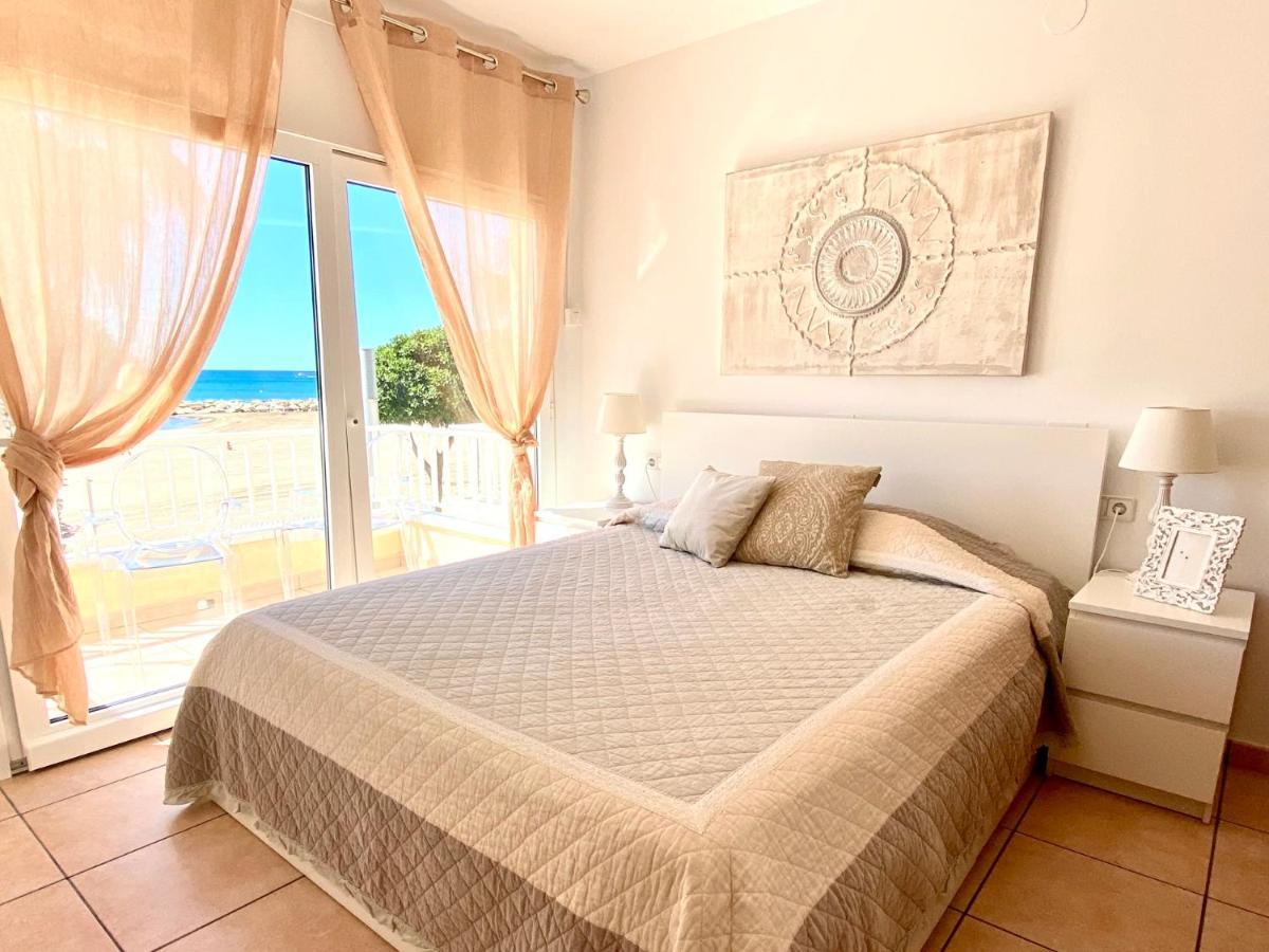 Holiday home House In Front Of The With Sea View Cambrils