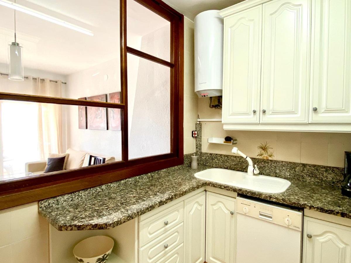 Holiday home House In Front Of The With Sea View *