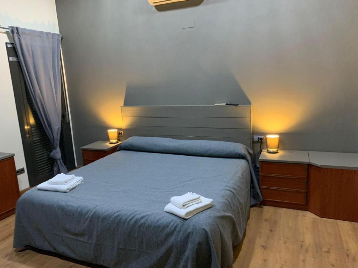 De Tres Casas Con Padel Y Piscina Villa