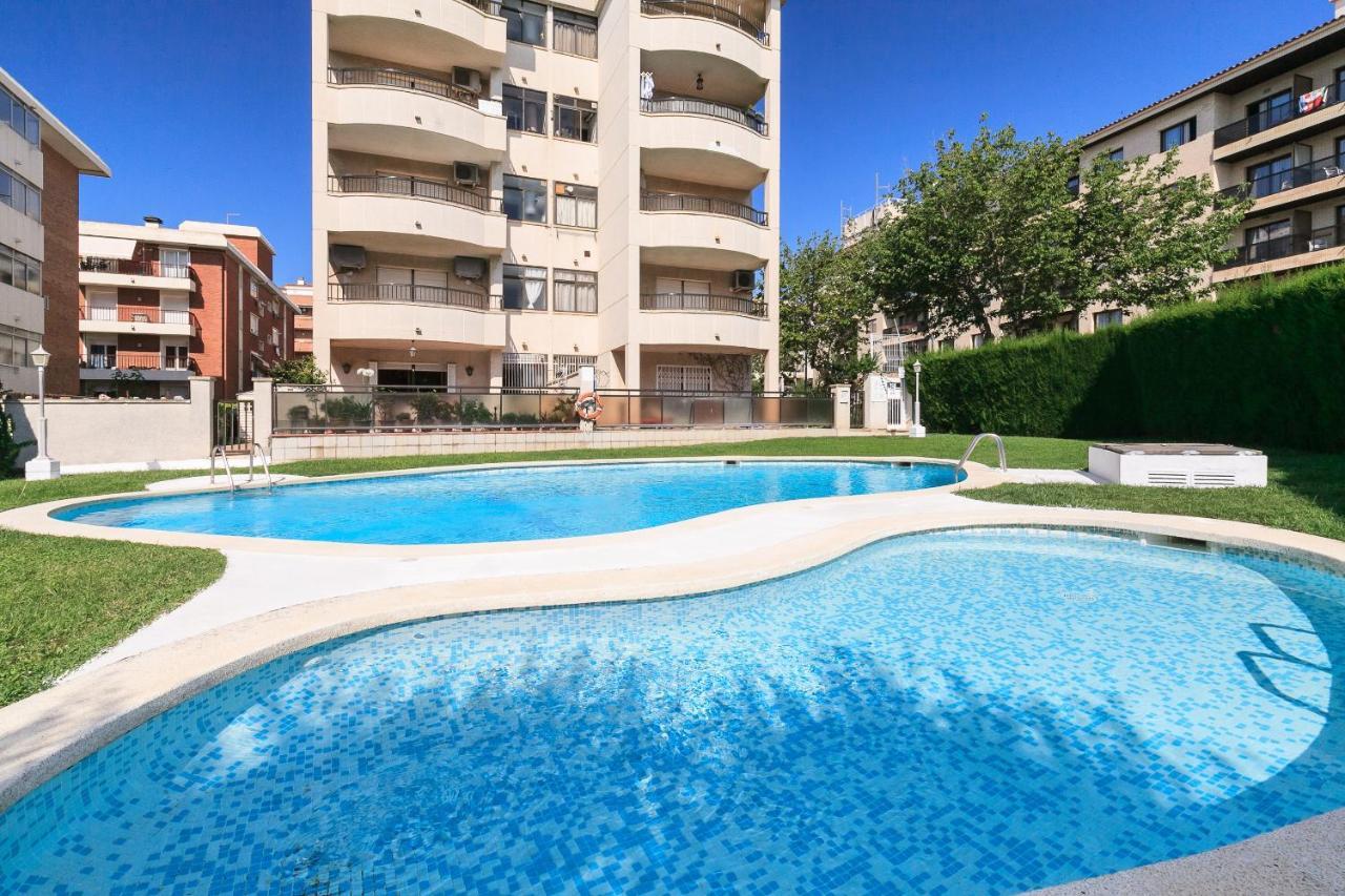 Uhc Stella Maris * Cambrils