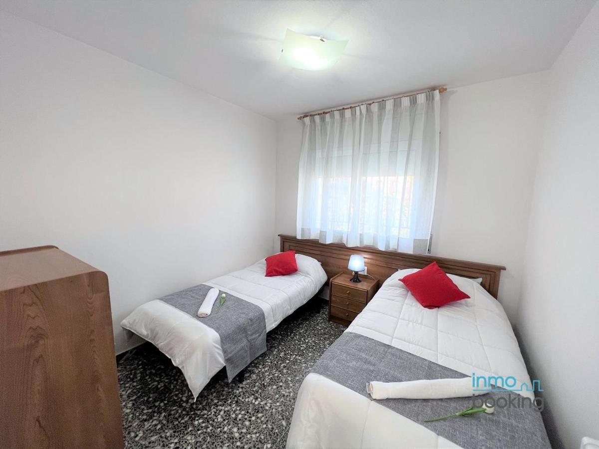 Apartamento Eden Mar Cambrils,climatizado, Parking , Wifi Y Playa Cambrils