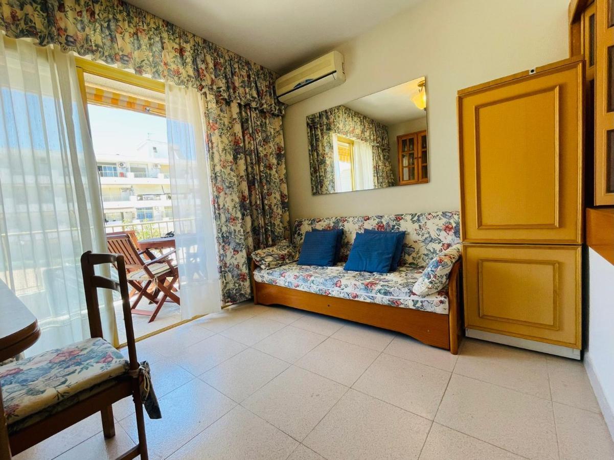 Apartamento Vistas Al Mar, Con Acceso Directo A La Playa, Piscina Y Parking Gratis!!! Apartamento