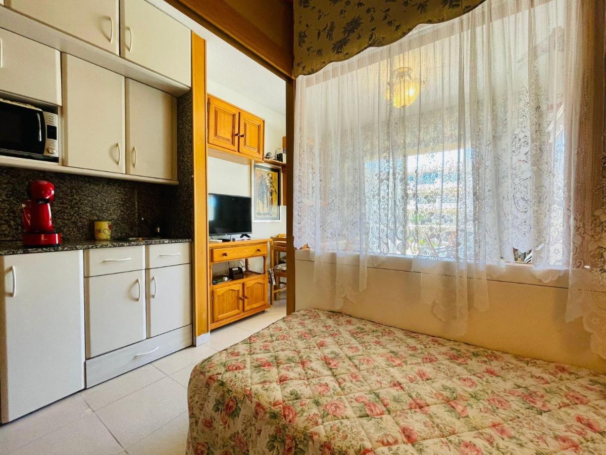 Apartamento Vistas Al Mar, Con Acceso Directo A La Playa, Piscina Y Parking Gratis!!! * Cambrils