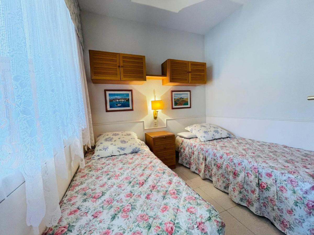 Apartamento Apartamento Vistas Al Mar, Con Acceso Directo A La Playa, Piscina Y Parking Gratis!!! *