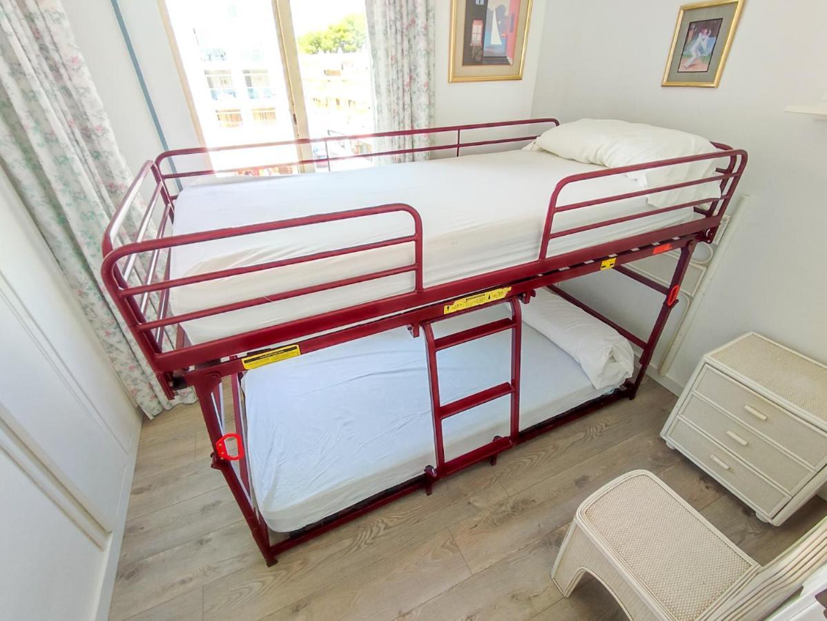 Colibri Apartment *