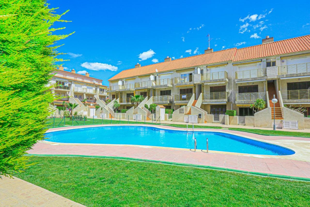 Tres Carabelas 46 Only Families Apartment Cambrils