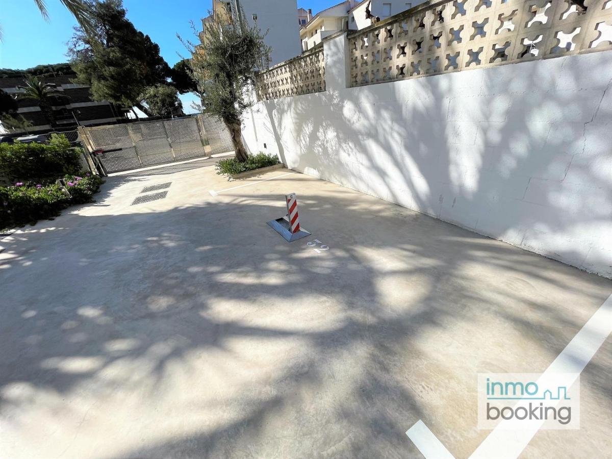 Inmobooking Pins Ii Essence Holyday Apartamento *