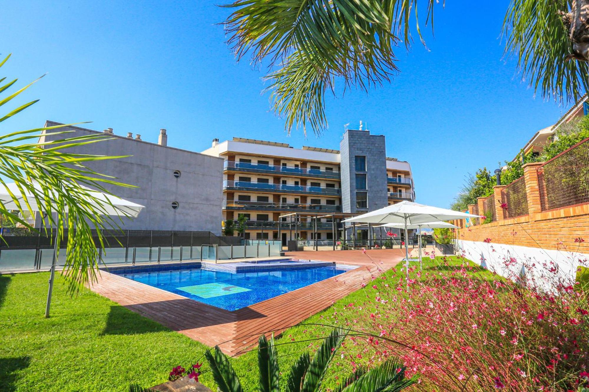 Apartment Tropicana Mar Litoral - Only Families *