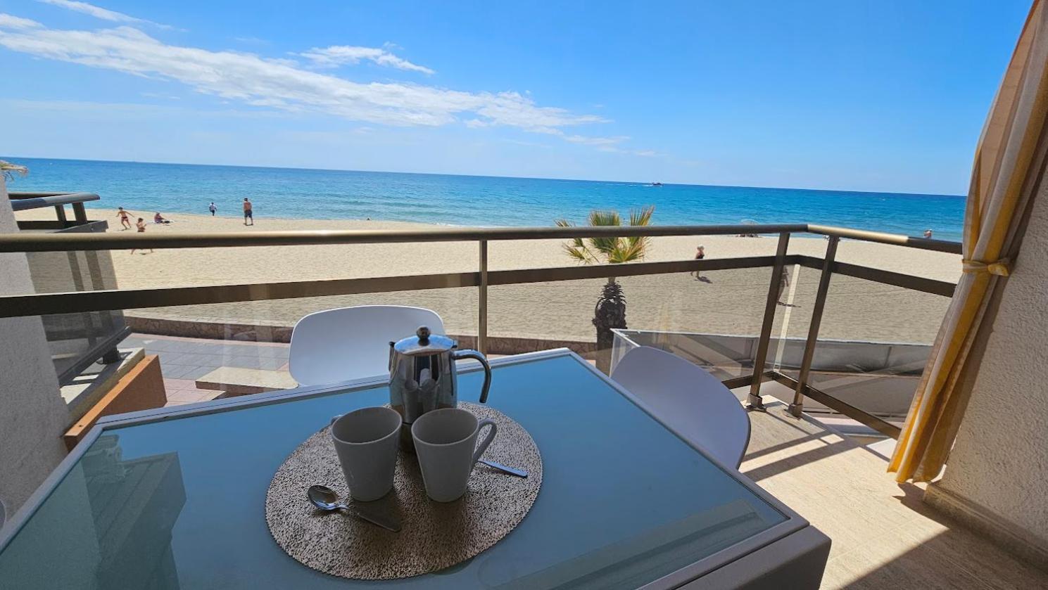 Miramar Serveis - 7435 Memling Vistas Al Mar Y Parking Cambrils