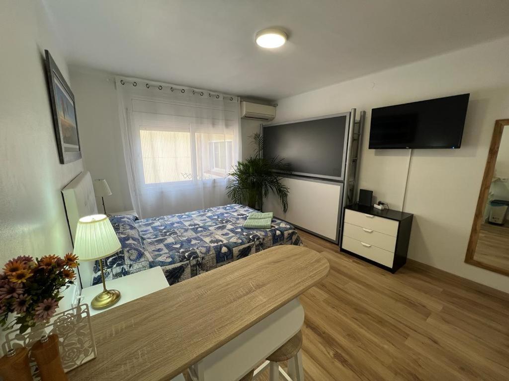 Roger Apartment