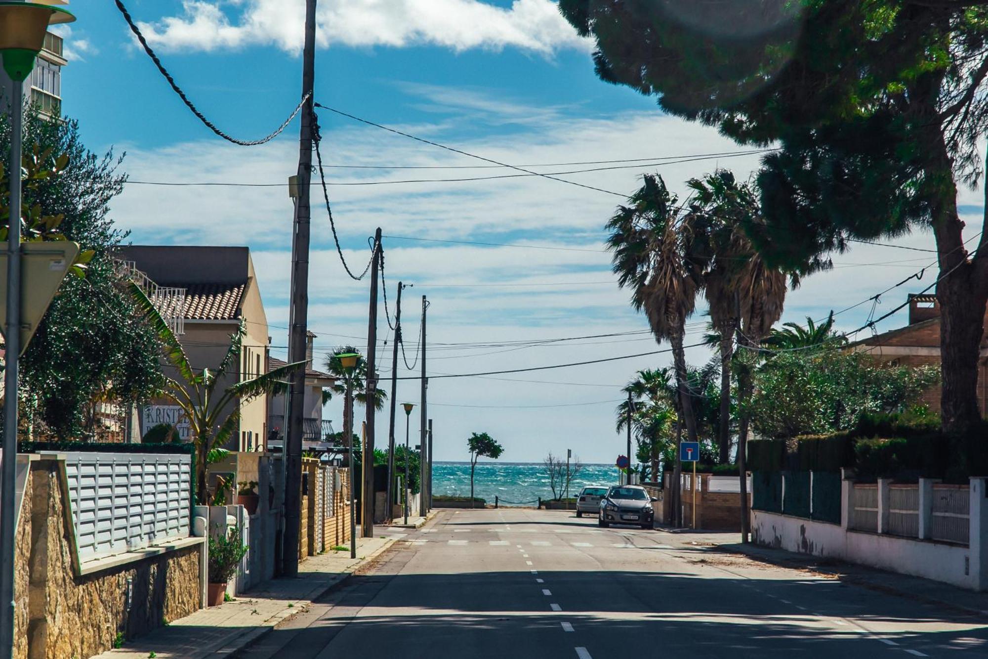 Apartment Near The Sea *
