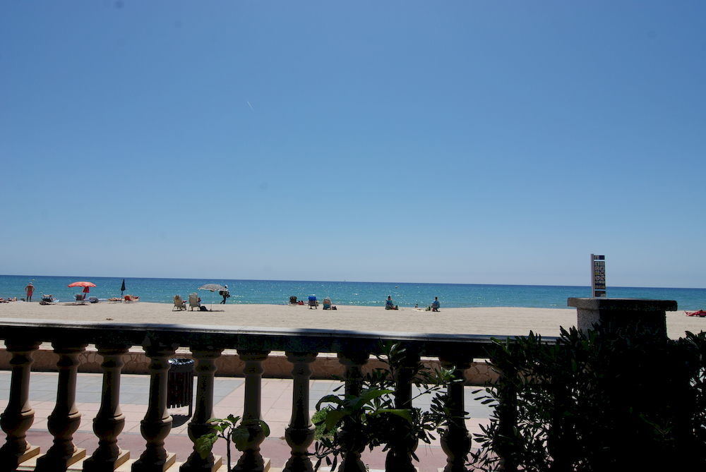 Zeus Versailles * Cambrils