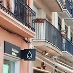 APARTAMENTO EN EL CENTRO DEL PUERTO CAMBRILS IDEAL 6 Personas