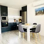 Book Torre Cambrils