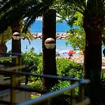 Nagore Planet Costa Dorada