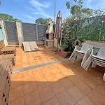 Casa En Vilafortuny Con Barbacoa Piscina Comunitaria