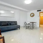 Hauzify I Apartament Mestral