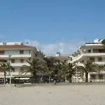 Cambrils Vilafortuny Salida Directa A La Playa
