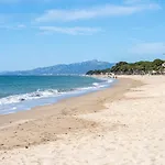 Playa Dorada B106