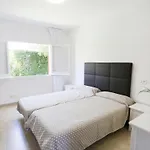 Holiday Home Yolemi By Interhome