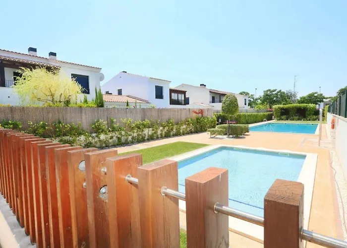 Casa Junto Al Mar Para 6 Personas En Cambrils