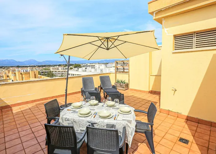Paradis Atico - Only Families
