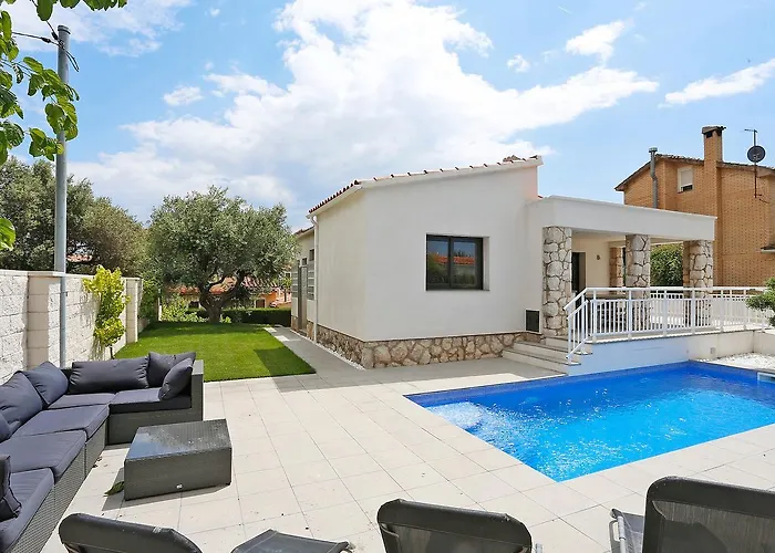 Holiday Home Gunella By Interhome