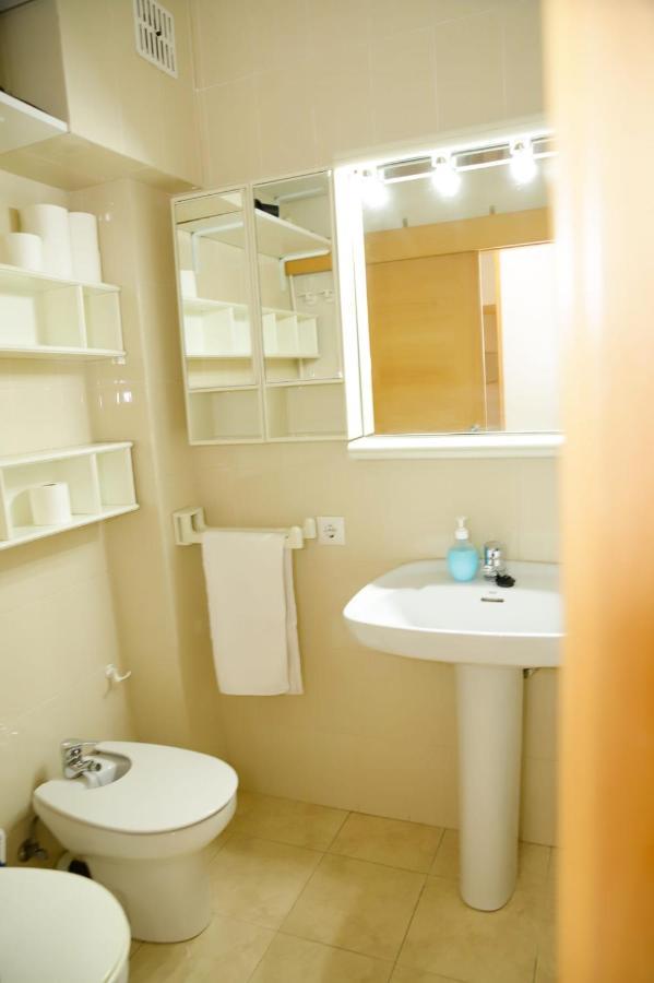 Apartamento En Pleno Centro De * Cambrils