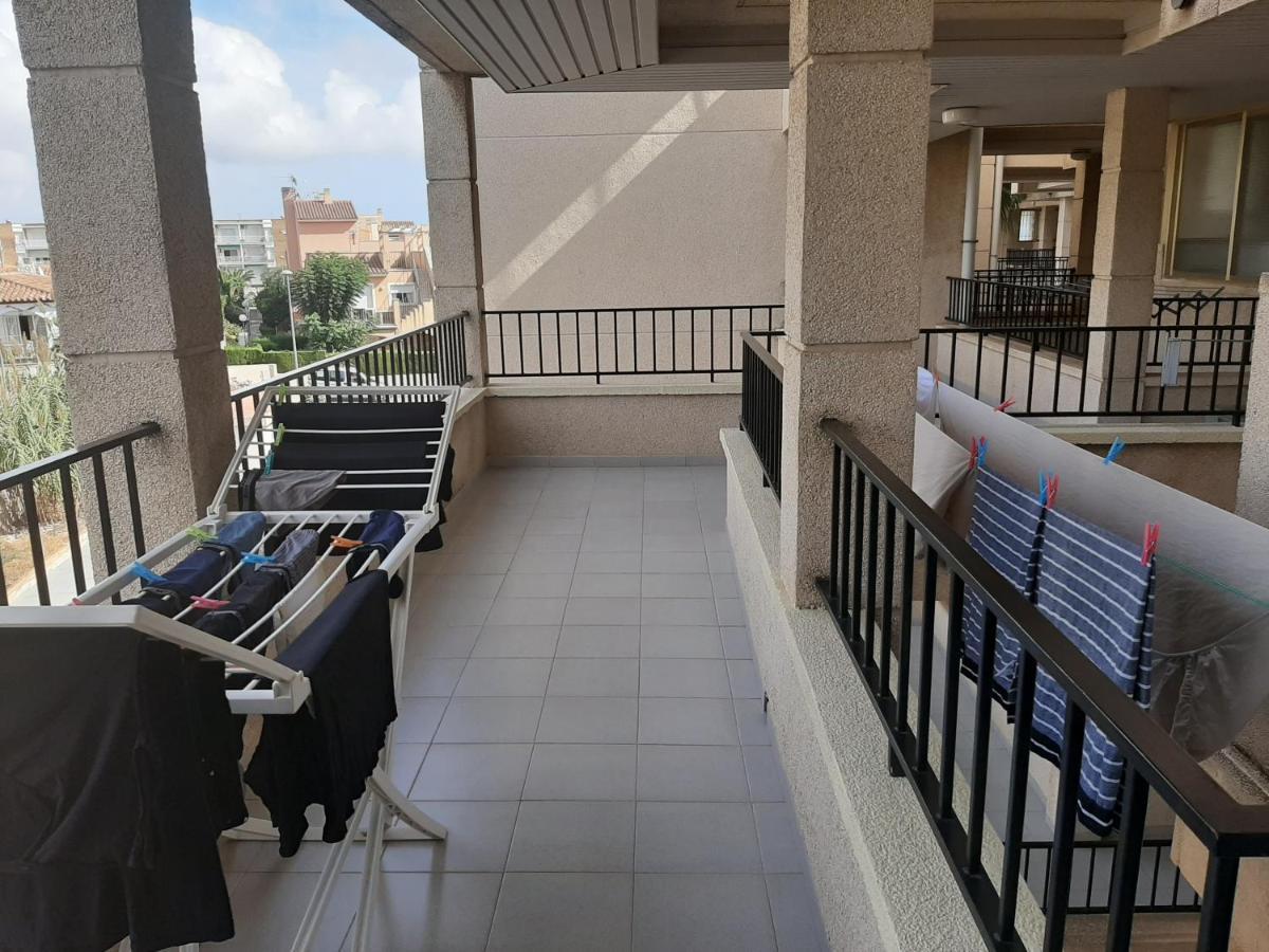 Vue: Beachfront Retreat With Pool And Access Apartment *