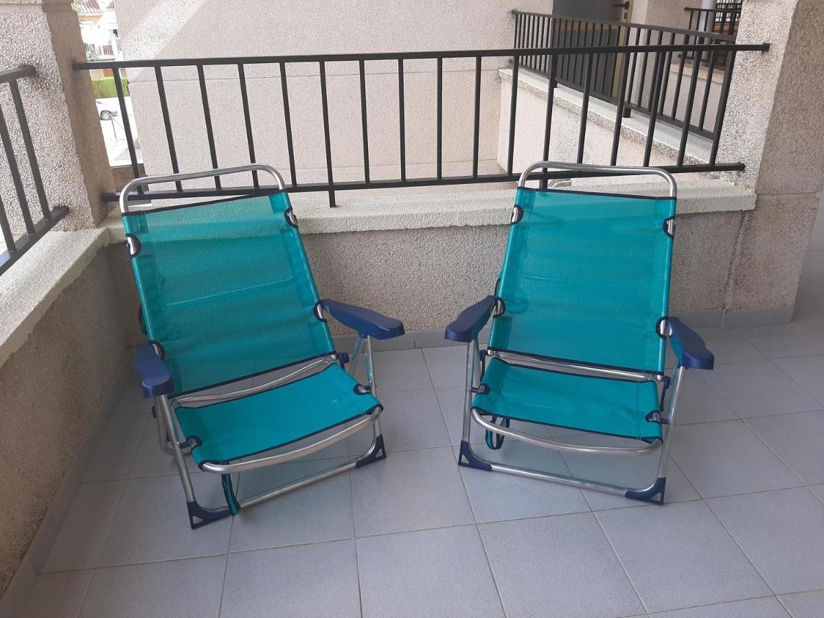 Vue: Beachfront Retreat With Pool And Access Cambrils