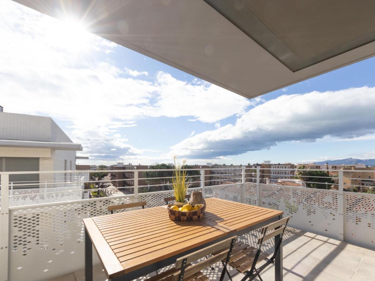 Alzina B By Interhome