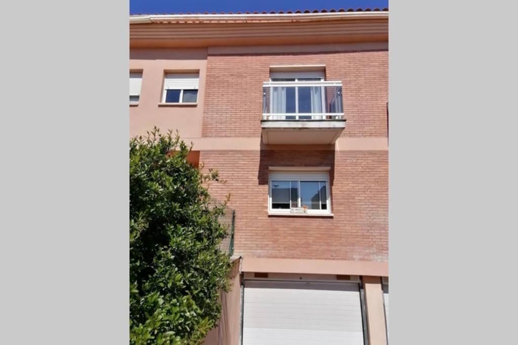 Casa Con Jardín Y Piscina En Zona Tranquila Сasa de vacaciones
