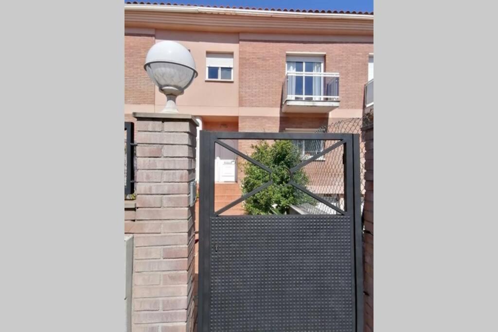Сasa de vacaciones Casa Con Jardín Y Piscina En Zona Tranquila Cambrils
