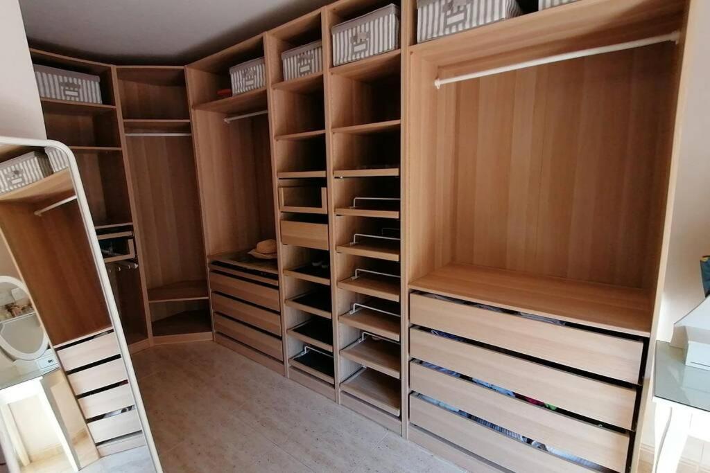 Casa Con Jardín Y Piscina En Zona Tranquila * Cambrils