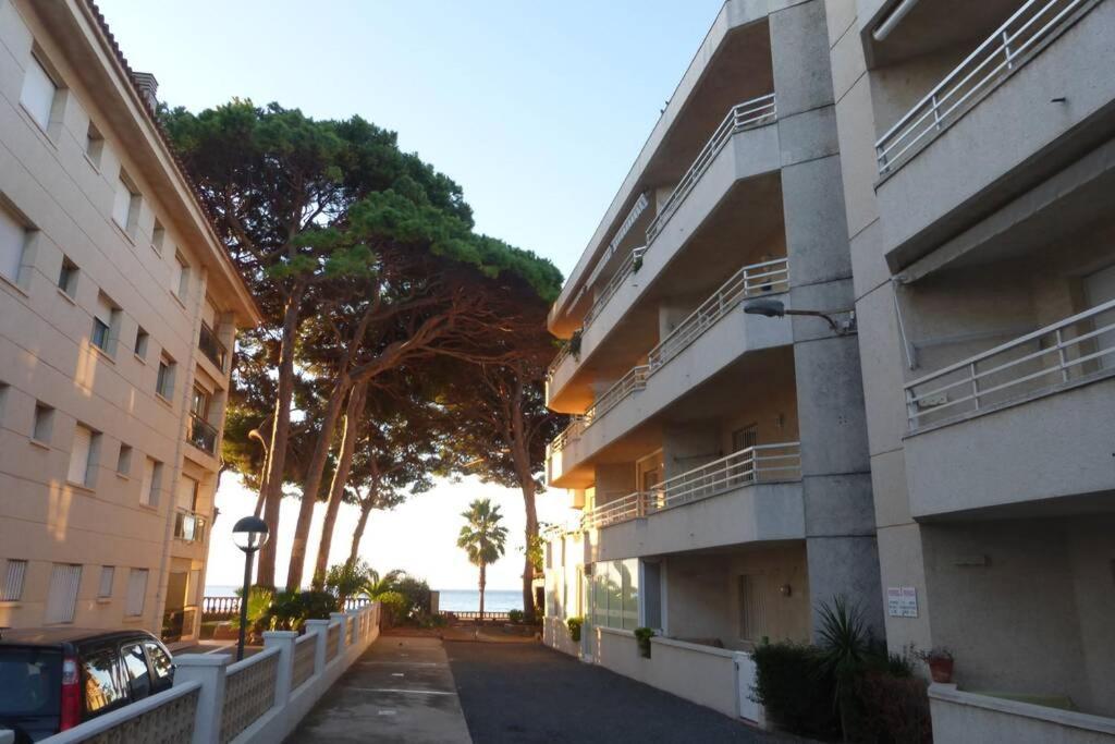 A 1ª Linea De Mar, Vilafortuny