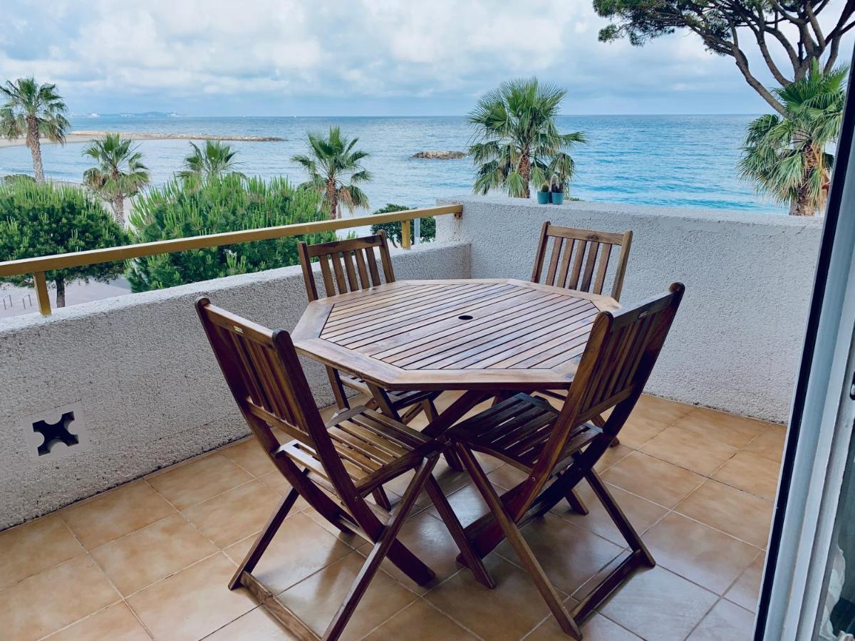 Apartamento Sobre El Mar, Con Piscina Y Wifi Apartamento *