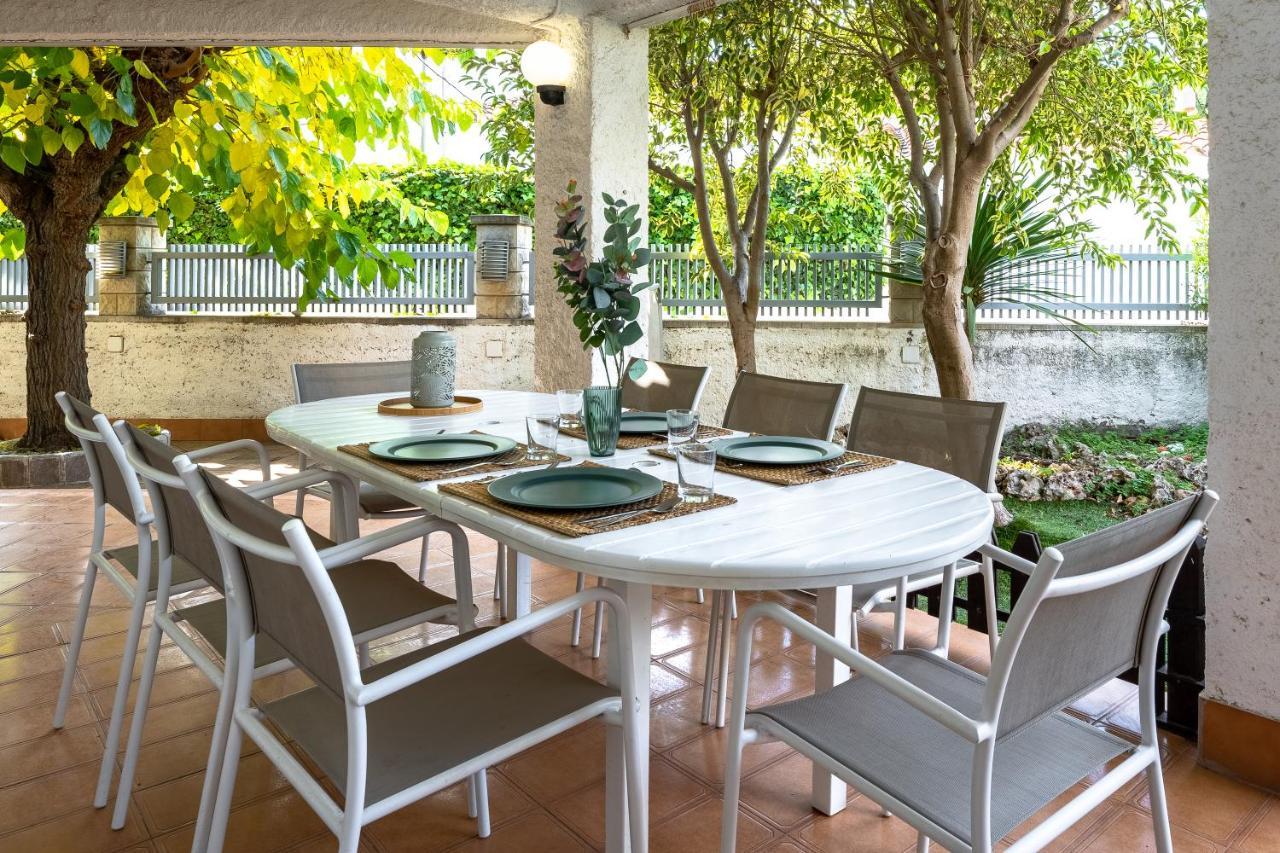 30 M From The Beach Villa