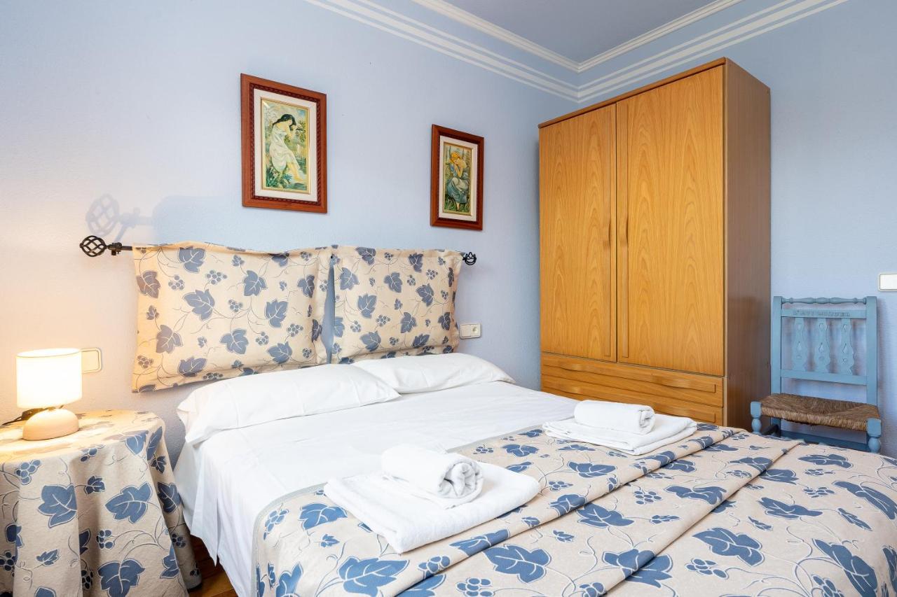30 M From The Beach * Cambrils