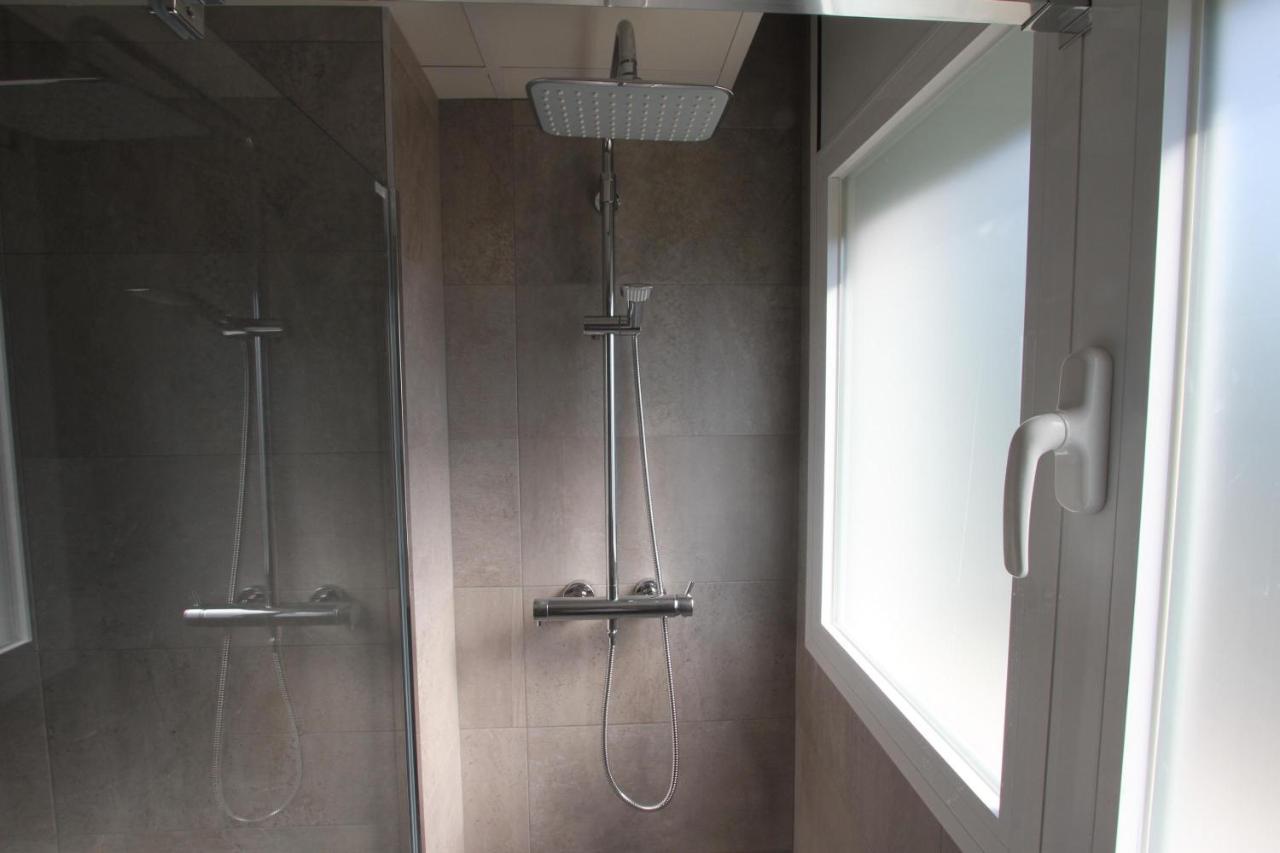 For A Roesmar Apartamento *