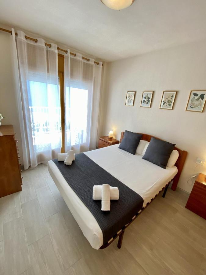 For A Eden Mar Apartment *