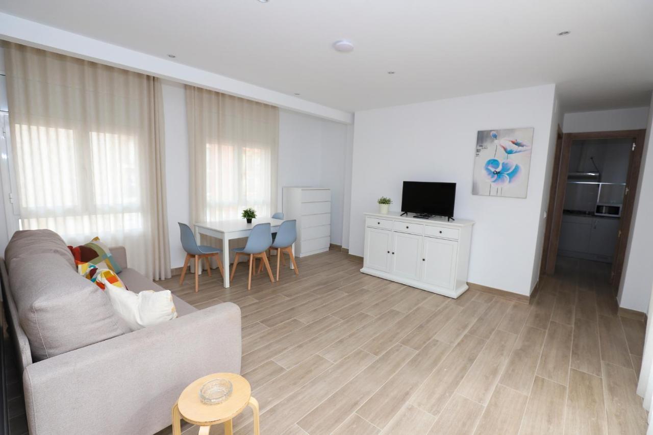 Agneta - Vela Apartment Cambrils