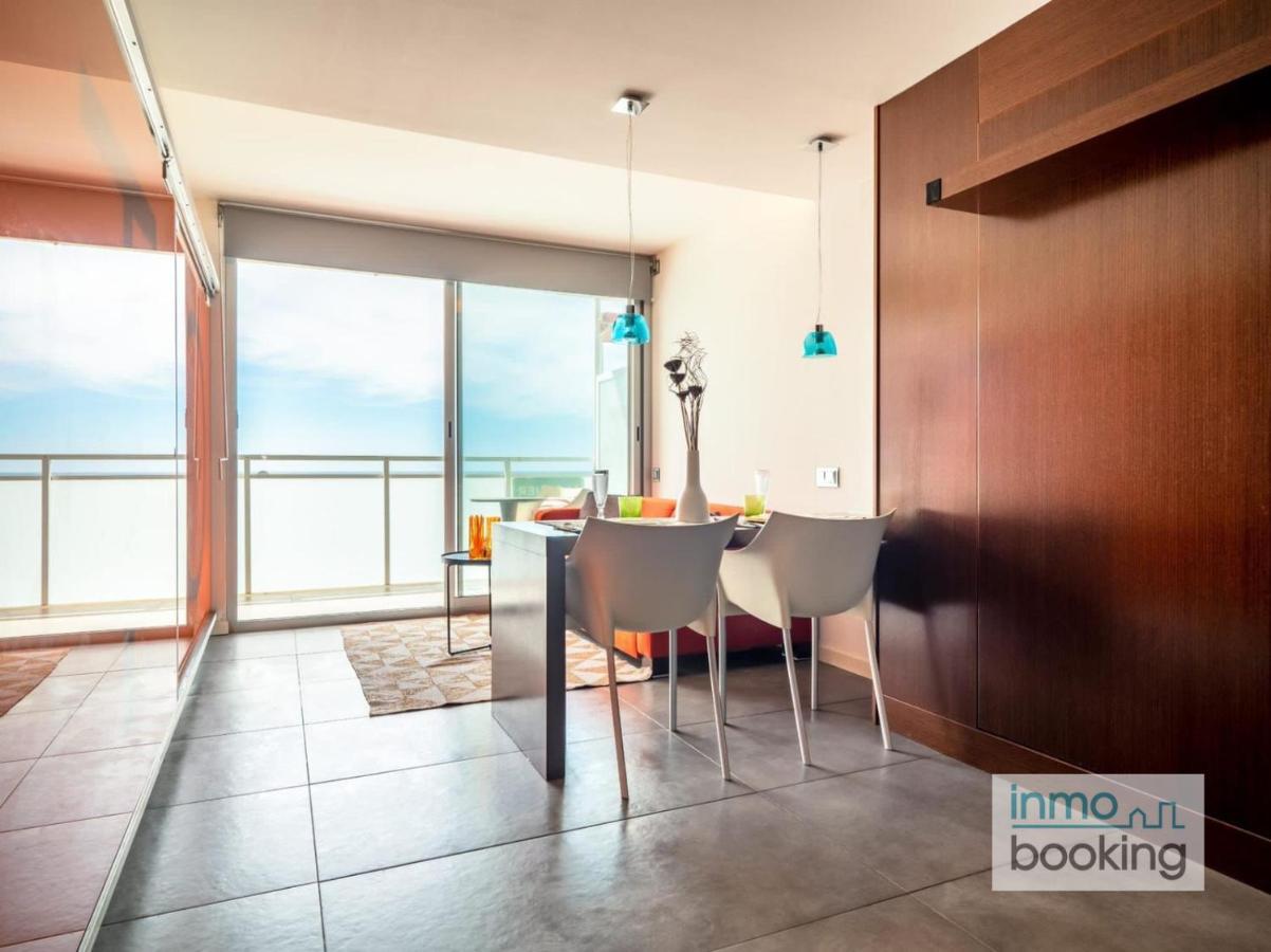 Apartment Sun Maripaz, Frontal Al Mar Y Parking