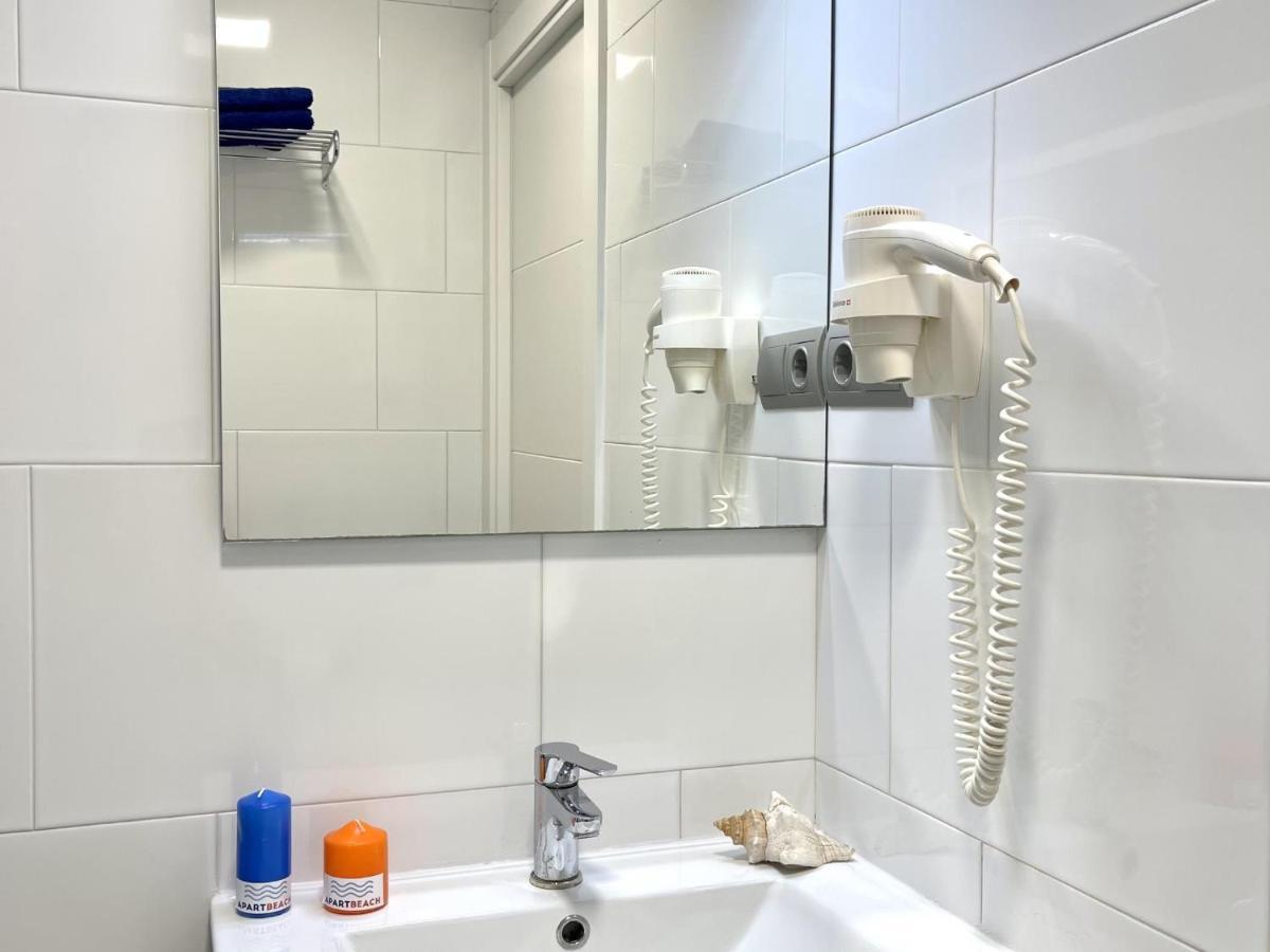 Apartbeach Fabiola Vistas Playa Y Climatizado * Cambrils