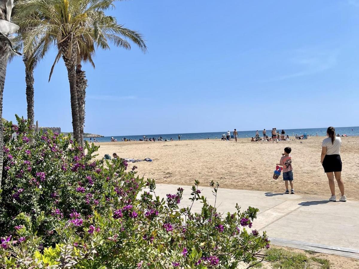 Apartamento Apartbeach Fabiola Vistas Playa Y Climatizado *