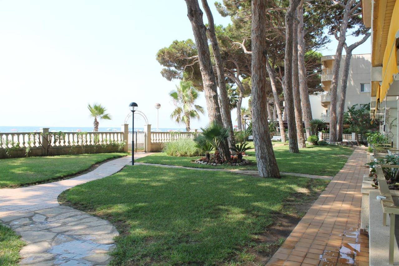 Privilege Versailles Cambrils